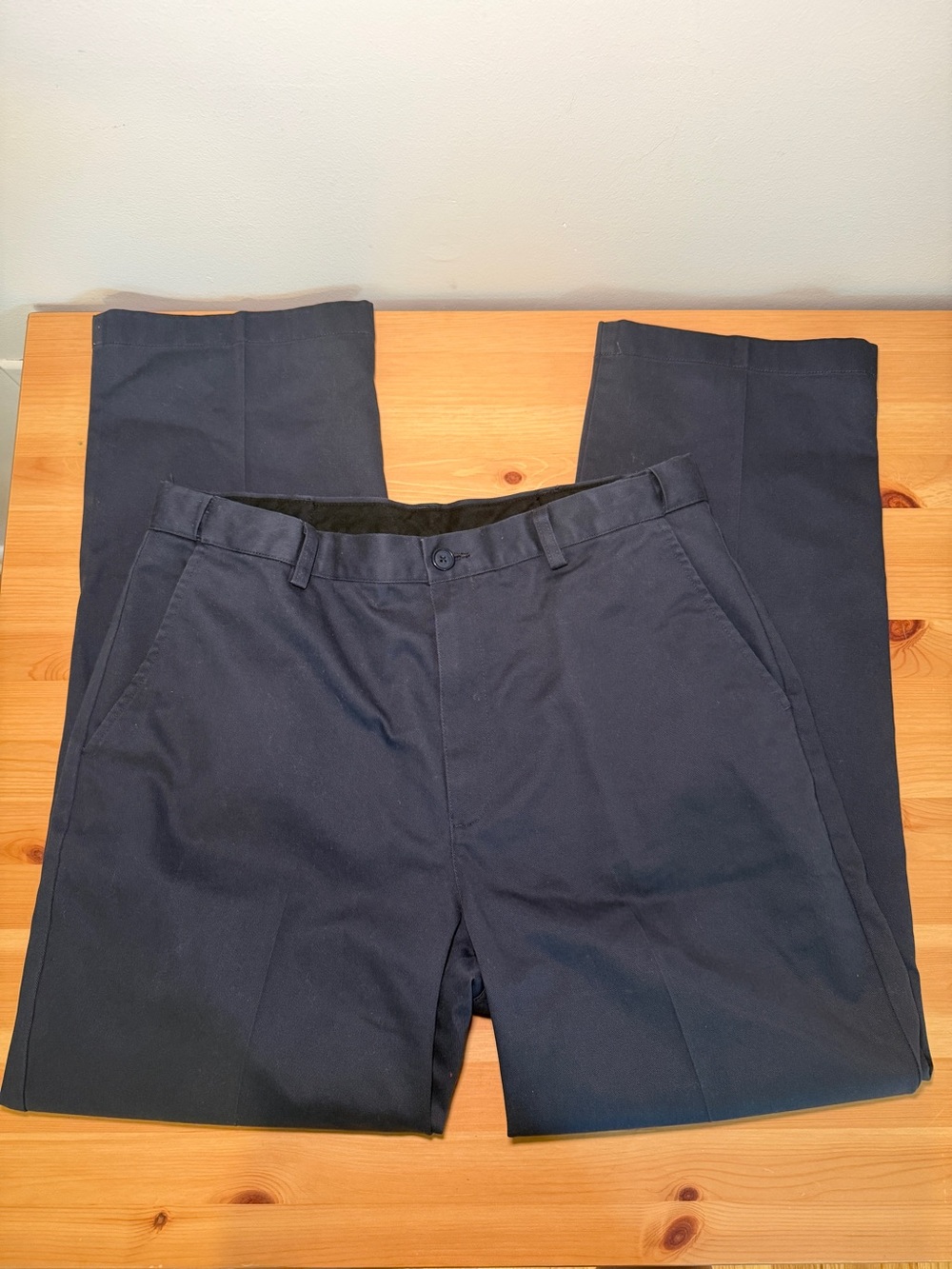 L.L. Bean Comfort Waist Navy Blue Chino Dress Pants 100% Cotton 34 x 30
